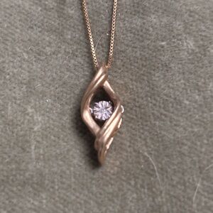 Elegant 10k Gold and diamond Pendant Necklace